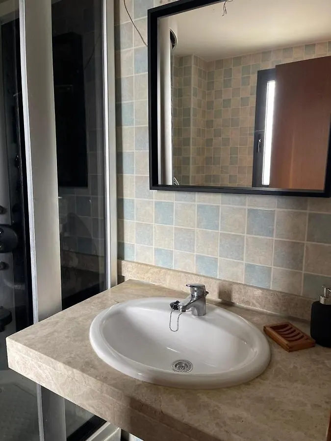 Habitación en casa particular Stelarium-Suite Con Bano Privado En Casa Compartida-Uebica2 Mairena del Aljarafe