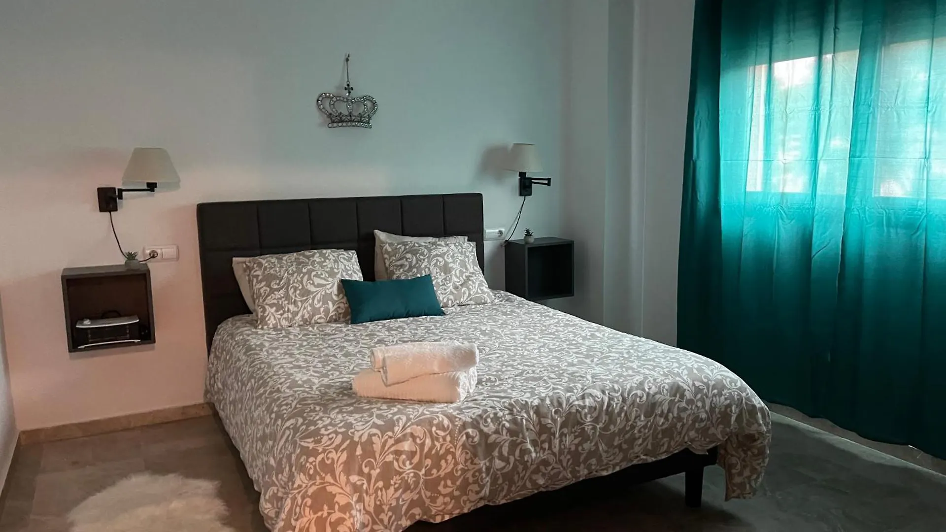 Stelarium-Suite Con Bano Privado En Casa Compartida-Uebica2 Mairena del Aljarafe