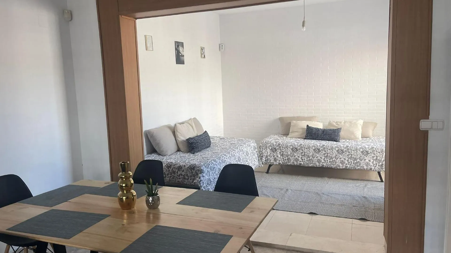 Stelarium-Suite Con Bano Privado En Casa Compartida-Uebica2 Mairena del Aljarafe Habitación en casa particular